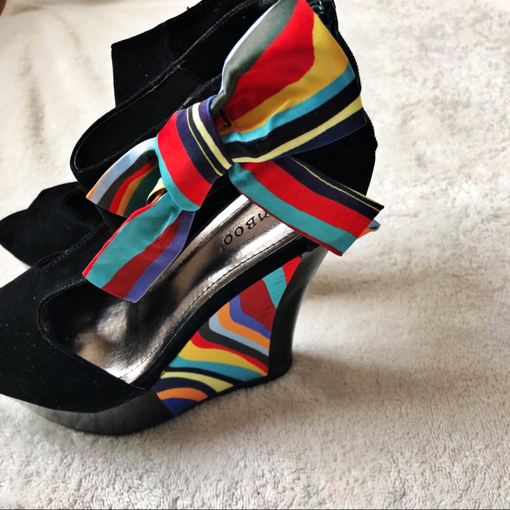 Bamboo bow tie wedges - Picture 2 of 5